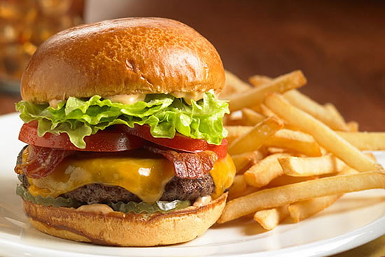 Bacon Cheeseburger w/ French Fries